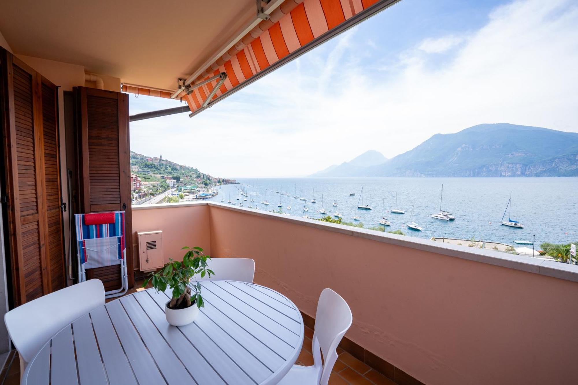 Le Vele Beth'S House Brenzone sul Garda Exterior foto