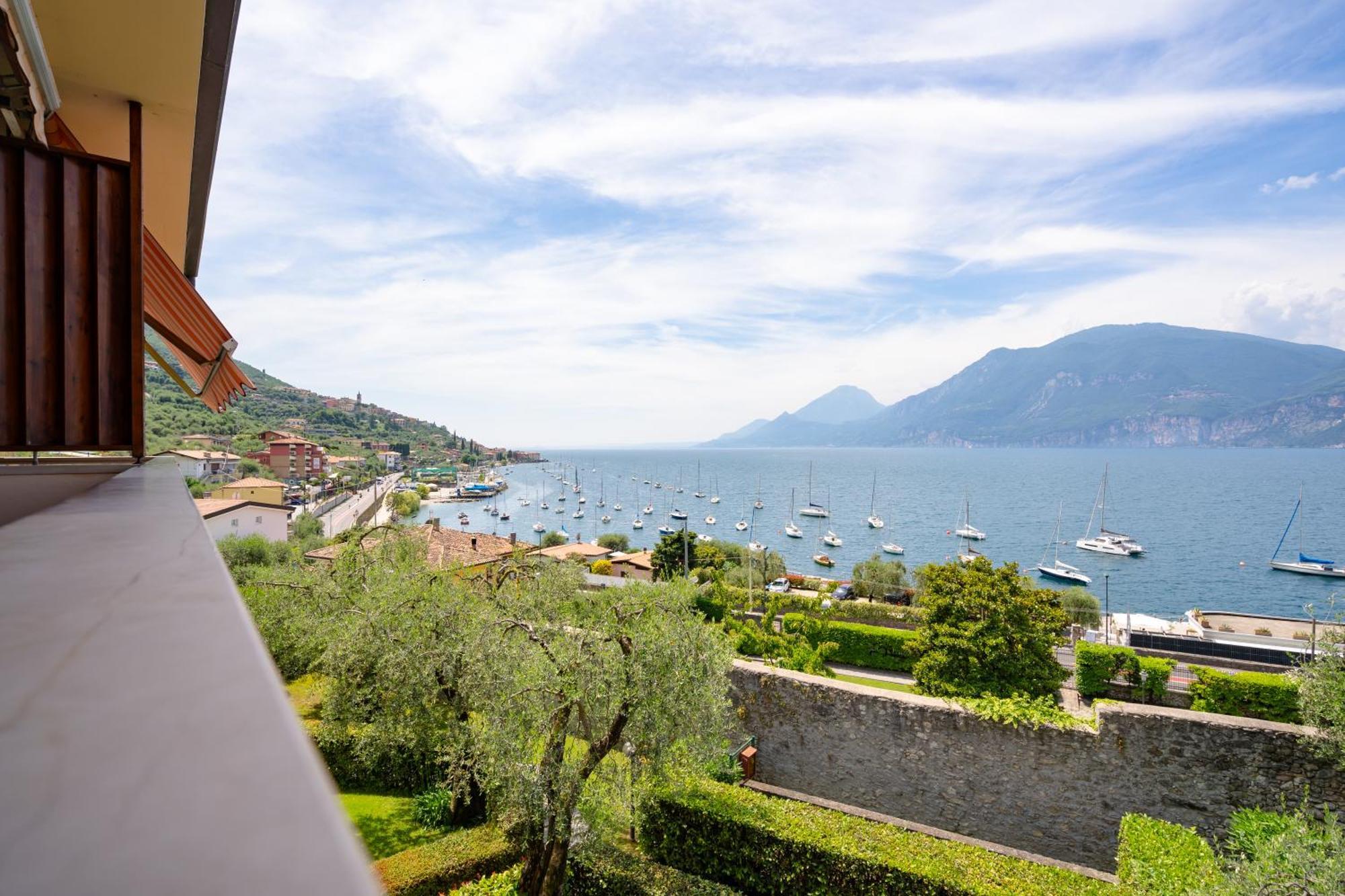 Le Vele Beth'S House Brenzone sul Garda Exterior foto